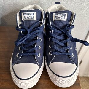 Converse Blue High-Top Sneakers. Men’s 9